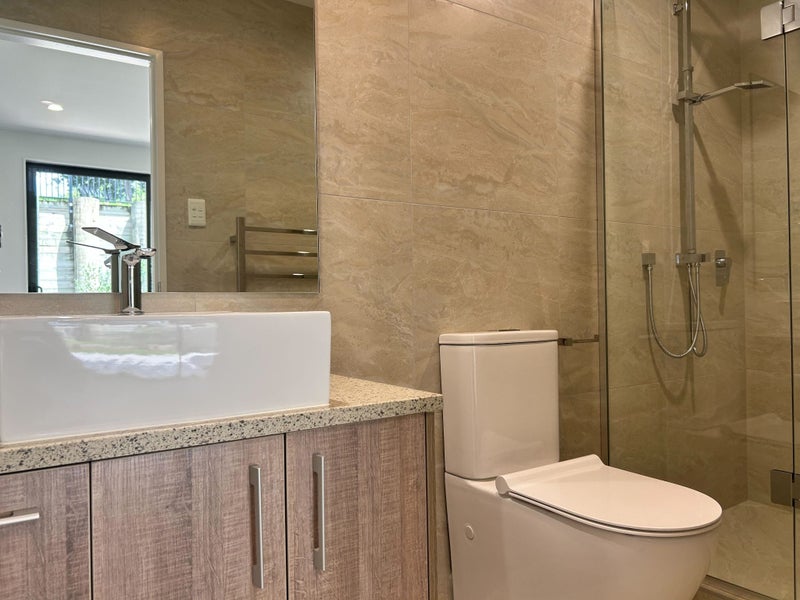 21 Korokio Lane, Henderson, Auckland - Carousel 9