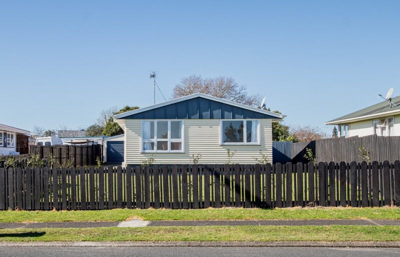 5 Magee Place, Chartwell, Hamilton - Carousel 20