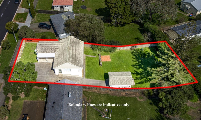 33 Taniwha Street, Wai o Taiki Bay, Auckland - Carousel 1