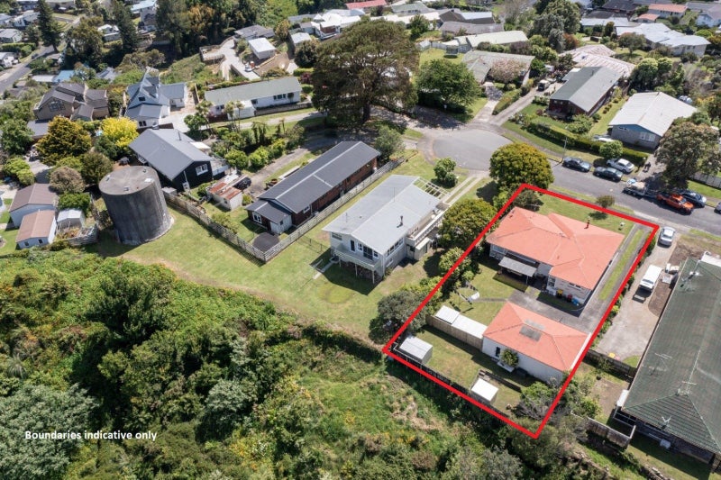 60 The Drive, Brookfield, Tauranga - Carousel 2