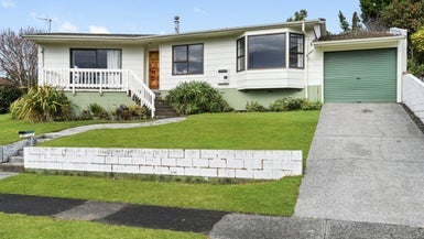 101 Amanda Avenue, Dinsdale, Hamilton - Carousel 1