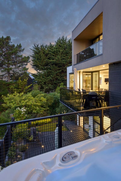 8A Mandalay Lane, Redcliffs, Christchurch - Carousel 27