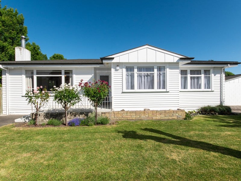 700 Riverslea Road South, Akina, Hastings - Carousel 16