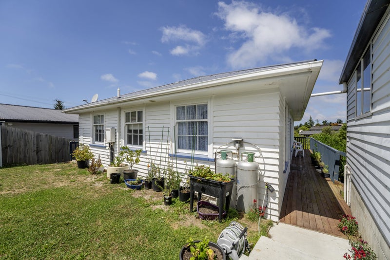 8 Balmoral Street, Marchwiel, Timaru - Carousel 2