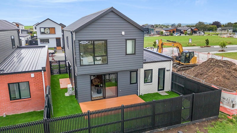 15 Joint Avenue, Chartwell, Hamilton - Carousel 26