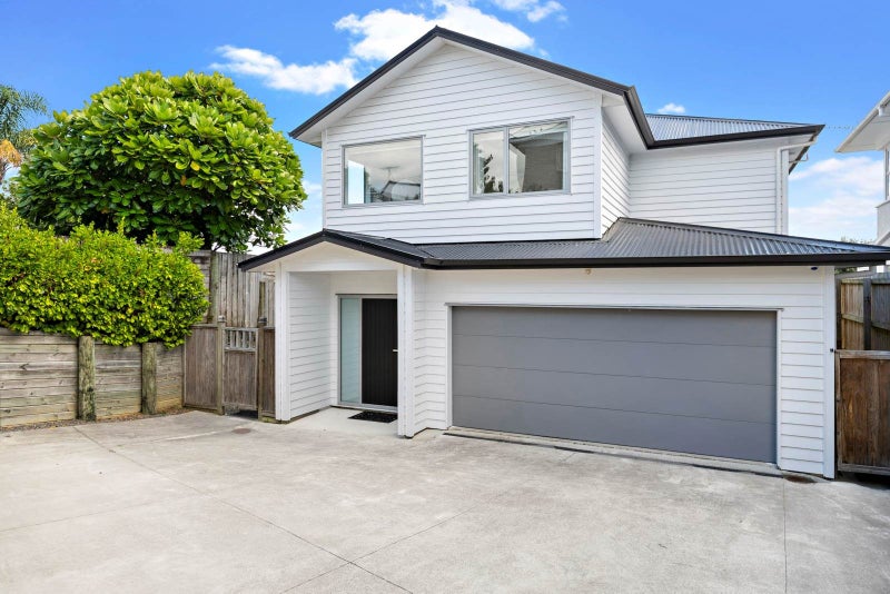 86B Pupuke Rd, Hillcrest, Auckland - Carousel 1
