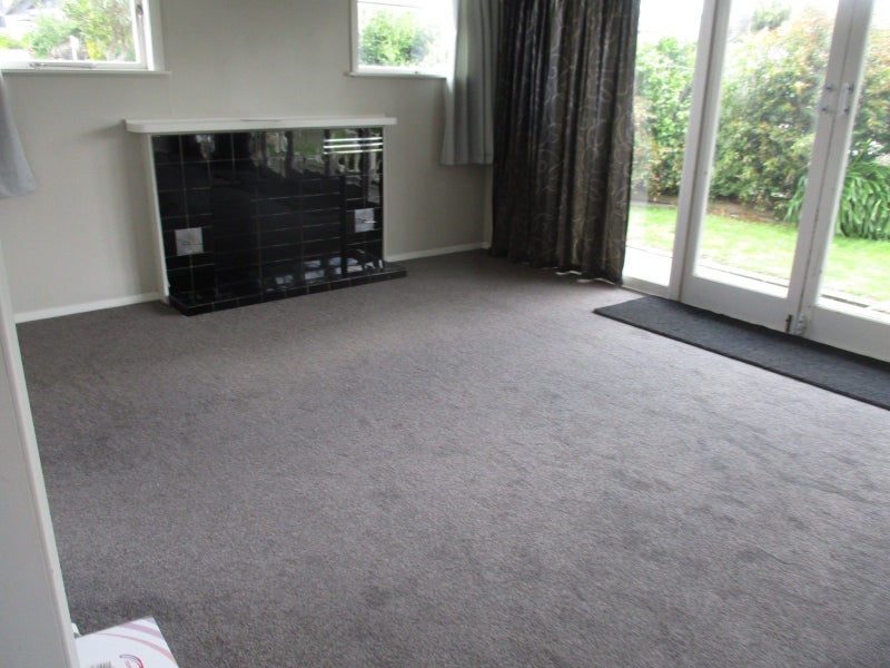 11 Cuba Street, Takaro, Palmerston North - Carousel 2