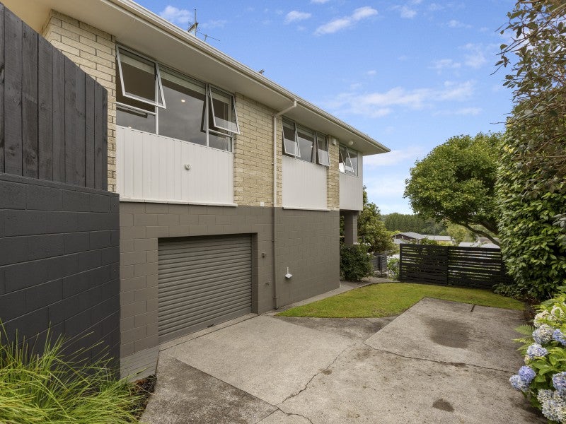 21 York Crescent, Westown, New Plymouth - Carousel 26