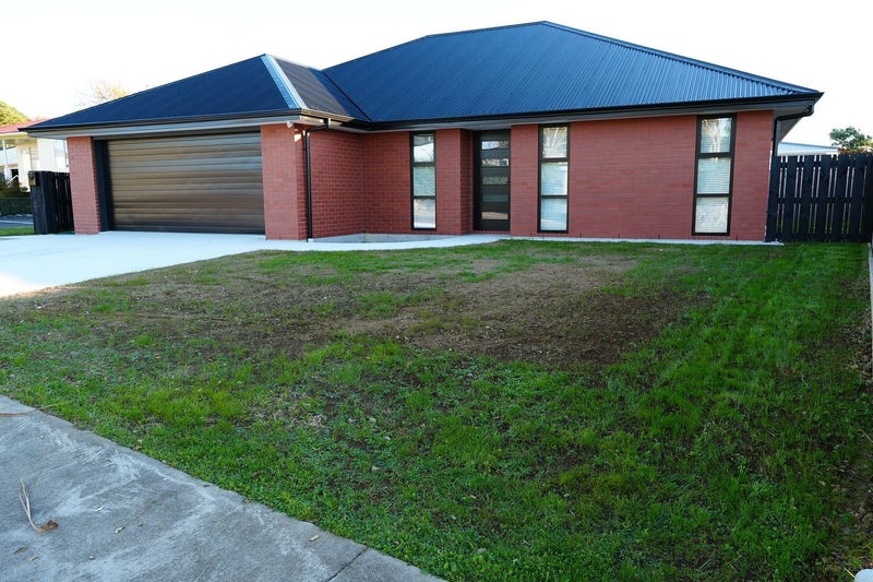 5 Wheeler Place, New Plymouth, New Plymouth, Taranaki - Carousel 1