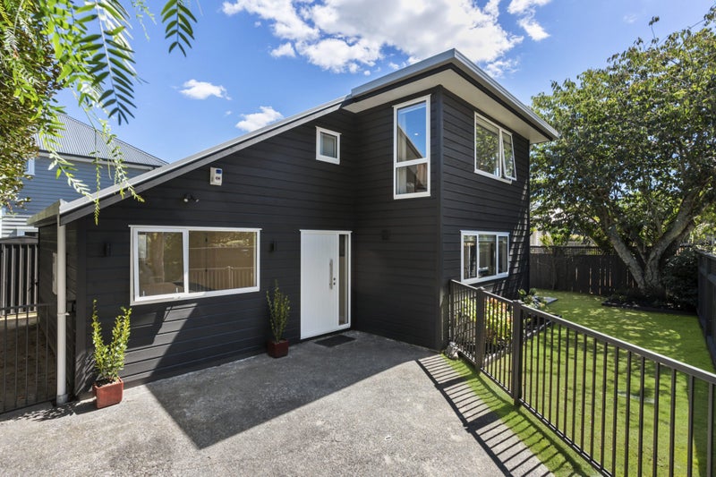 29B Arabi Street, Sandringham, Auckland - Carousel 1