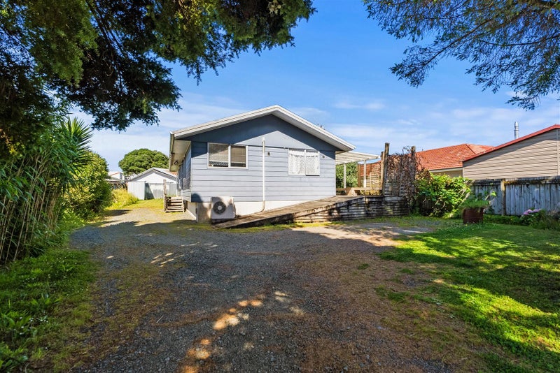 6A Okere Place, Tikipunga, Whangarei - Carousel 1