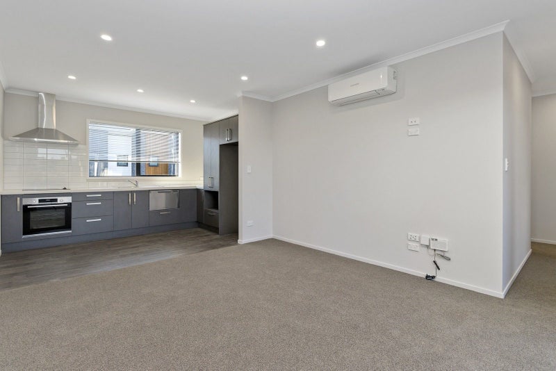 5/88 Carrington Avenue, Silverdale, Hamilton - Carousel 2