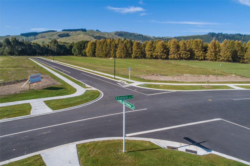 14 Karaka Place, Taupo - Carousel 9