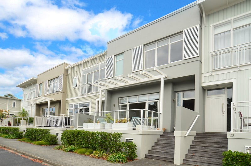 21 Kensington Drive, Orewa, Orewa - Carousel 2