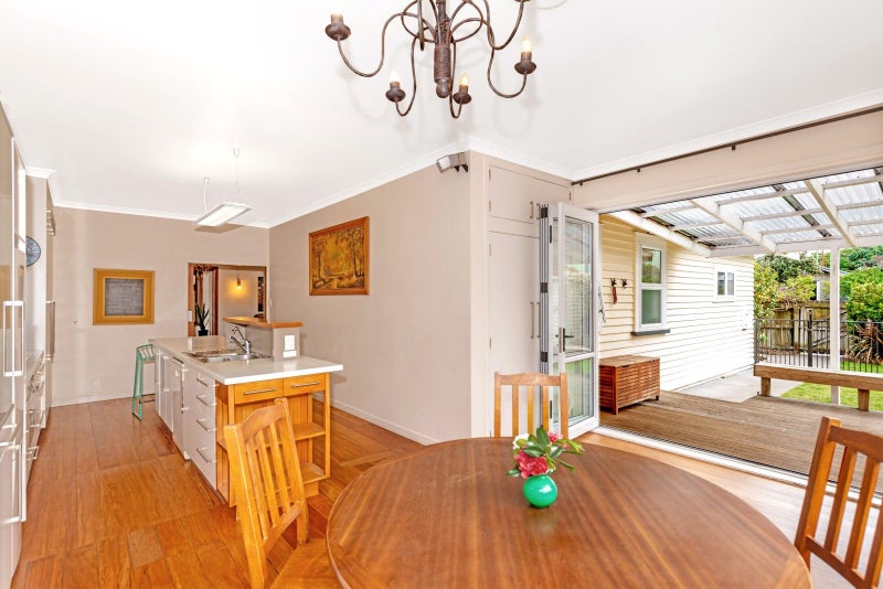 323 Clifford Street, Whataupoko, Gisborne - Carousel 2