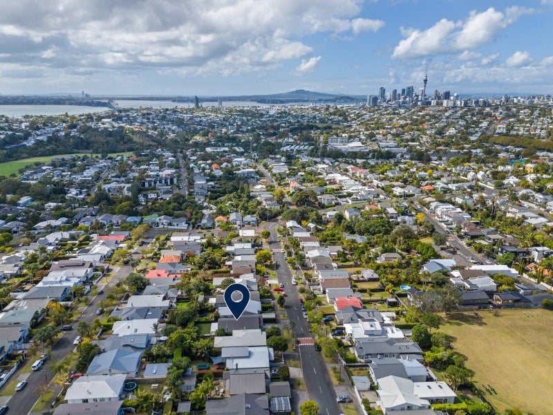 28 Warwick Avenue, Westmere, Auckland - Carousel 18