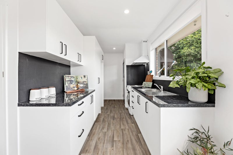 25 Graham Street, Blenheim - Carousel 1