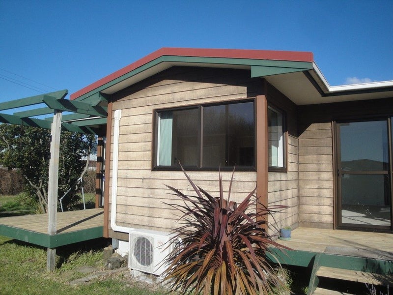 67 Kiwi Road, Raumati Beach, Paraparaumu - Carousel 1