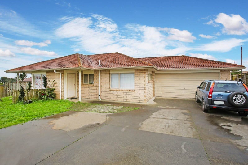 7 Novak Place, Mangere, Auckland - Carousel 2