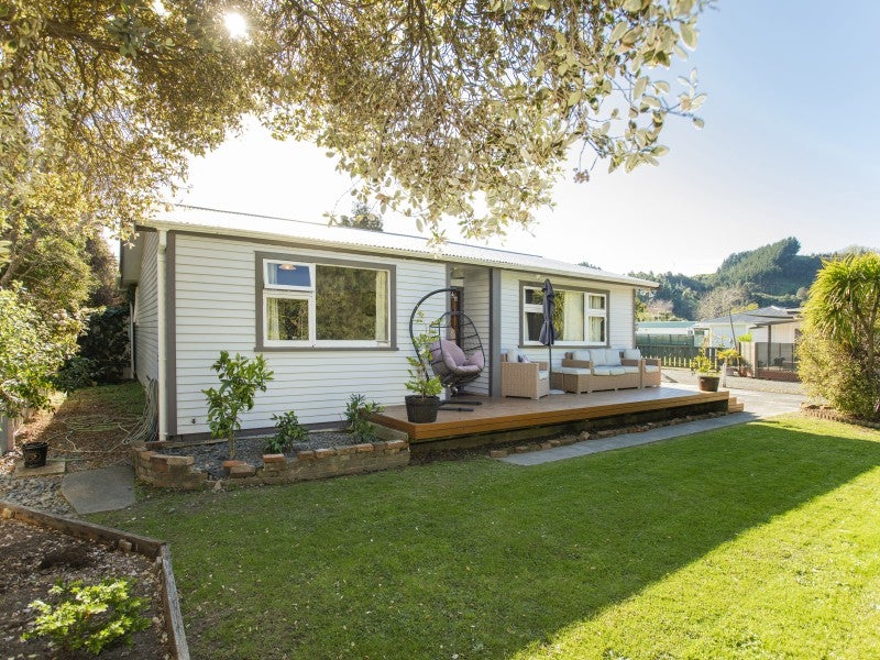 34 Ayton Street, Mangapapa, Gisborne - Carousel 2