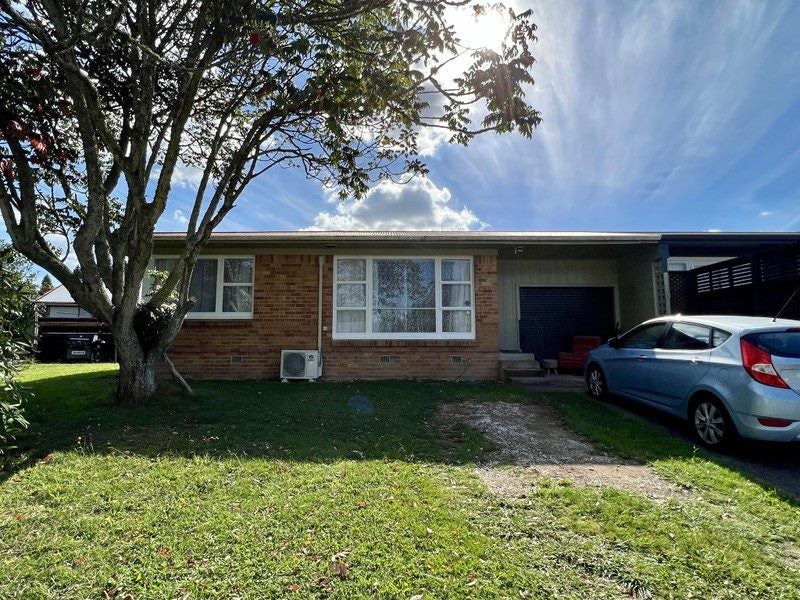 23 Southsea Crescent, Silverdale, Hamilton - Carousel 1