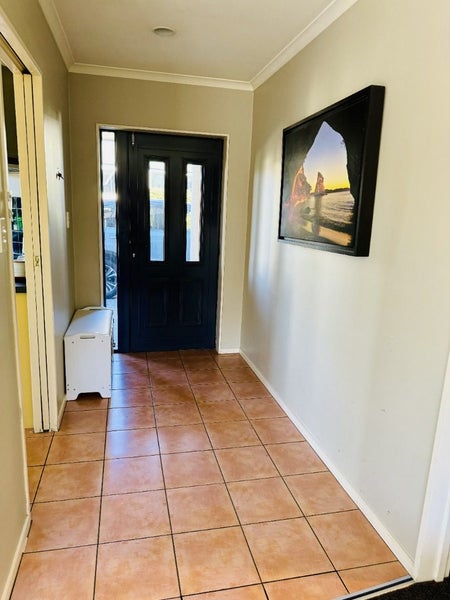 15 Cate Road, Rototuna, Hamilton - Carousel 18