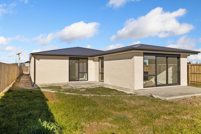 8 Timmins Street, Elgin, Ashburton - Carousel 18