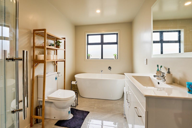 99 Meremere Street, Wainuiomata, Lower Hutt - Carousel 10