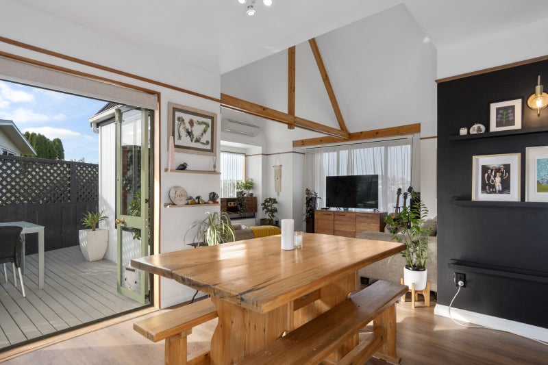 8B Lemon Grove Avenue, Otumoetai, Tauranga - Carousel 1