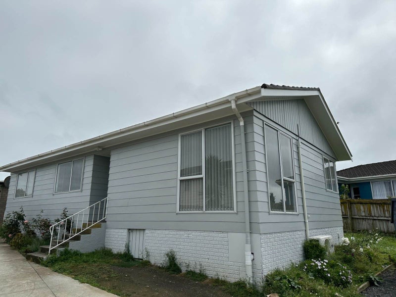 9 Flinders Place, Otara, Auckland - Carousel 1