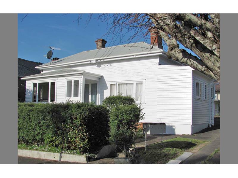 35 Curran Street, Herne Bay, Auckland - Carousel 1