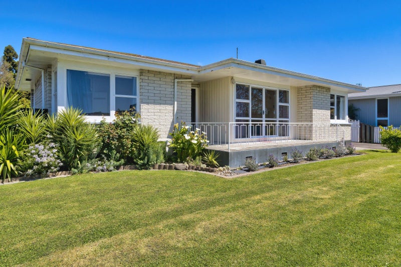 19 Flaxmere Avenue, Flaxmere, Hastings - Carousel 13