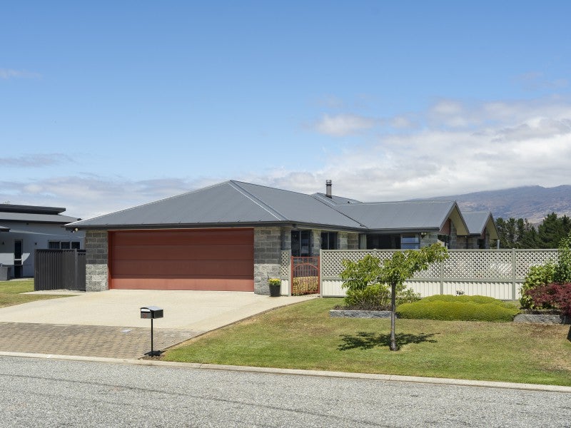 24 Chandler Crescent, Clyde, Clyde - Carousel 2