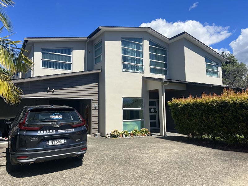 12 Mana Lane, Pinehill, Auckland - Carousel 1