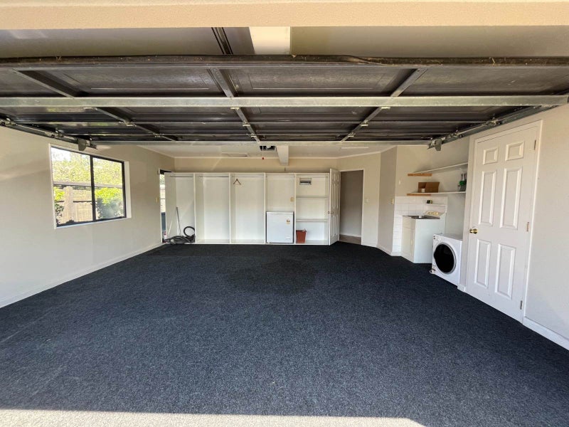 8 Goodland Street, Royal Oak, Auckland - Carousel 23