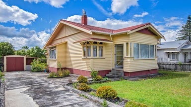 9 Bernard Street, Avenues, Whangarei - Carousel 1