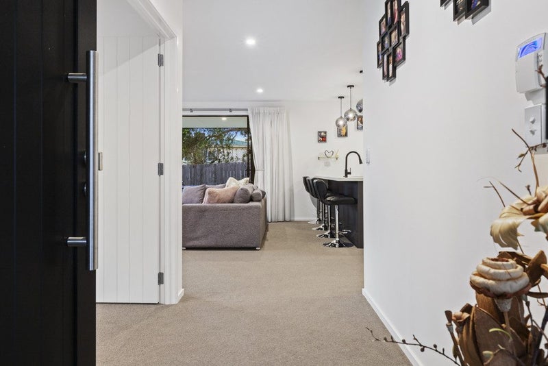 8 Glory Way, Buckland, Pukekohe - Carousel 2