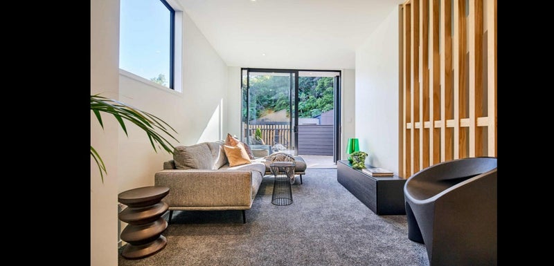 38 Tyndall Street, Waiwhetu, Lower Hutt - Carousel 1