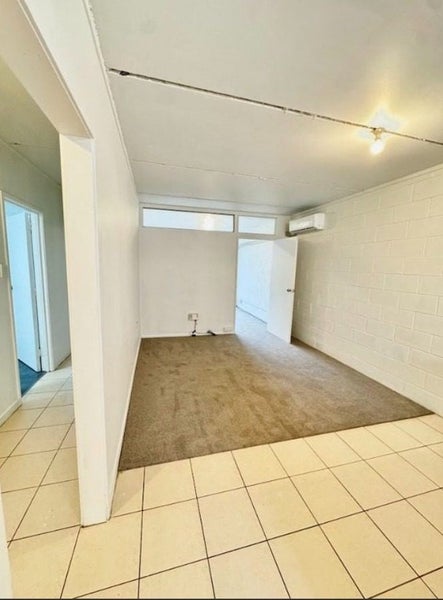 3/19 Locarno Avenue, Sandringham, Auckland - Carousel 1