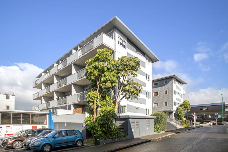 2G/1 Ophir Street, Newton, Auckland - Carousel 1