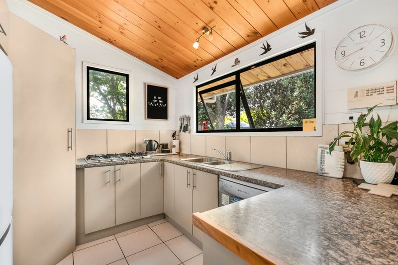 13 Kindergarten Drive, Conifer Grove, Takanini - Carousel 2