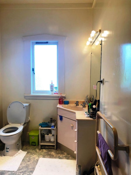 8 Beckenham Avenue, Royal Oak, Auckland - Carousel 11