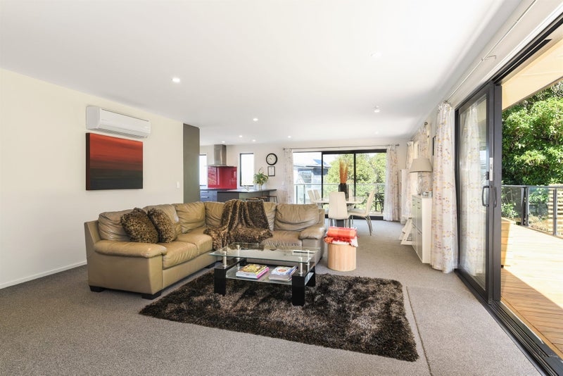 32 Eastbank Street, Waverley, Dunedin - Carousel 1