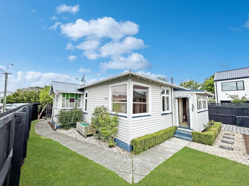 41 Waltham Road, Sydenham, Christchurch - Carousel 1