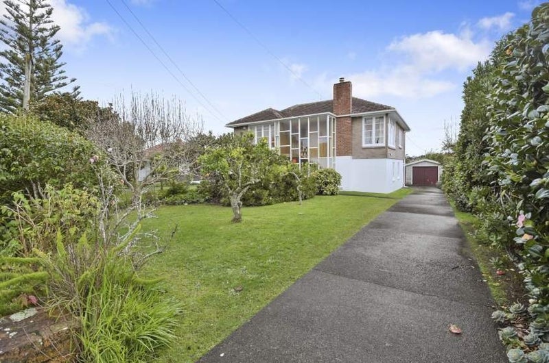 3 Matata Street, Blockhouse Bay, Auckland - Carousel 1