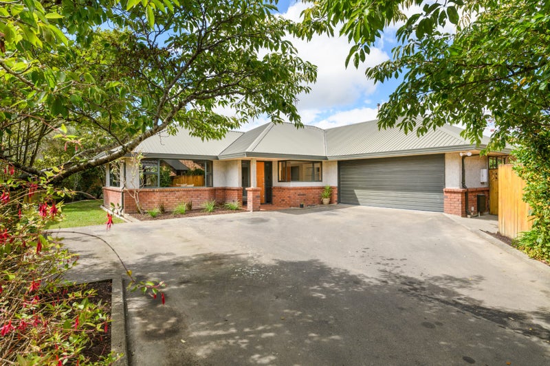 16 Rothesay Place, Highbury, Palmerston North - Carousel 2