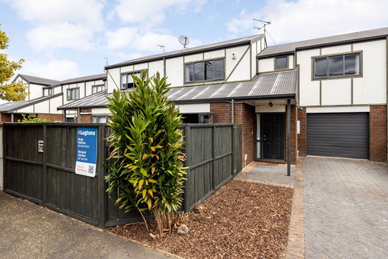 27B Sayer Street, Frankton, Hamilton - Carousel 2