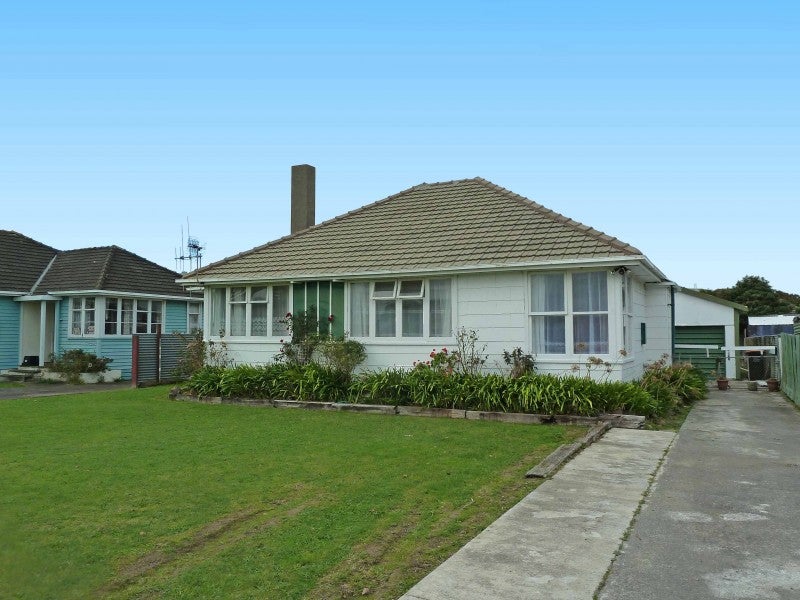 89 Clyde Crescent, Roslyn, Palmerston North - Carousel 1