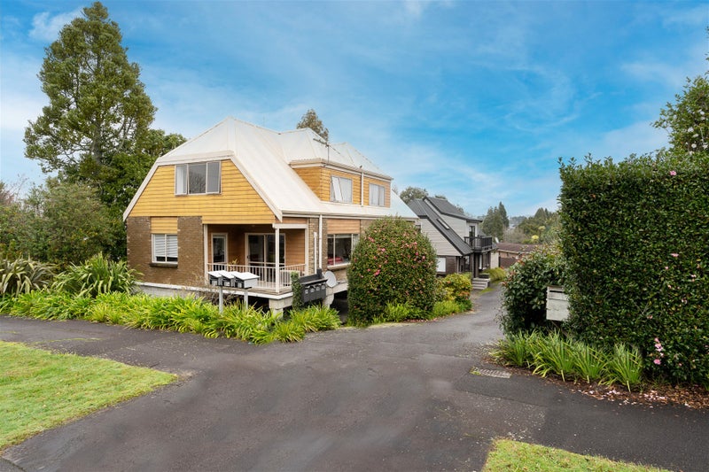 35B Anglesea Street, Hamilton Central, Hamilton - Carousel 22