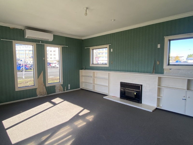 103 Canning Road, Camberley, Hastings - Carousel 2